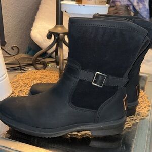 UGG Zemira leather and suede boot in black